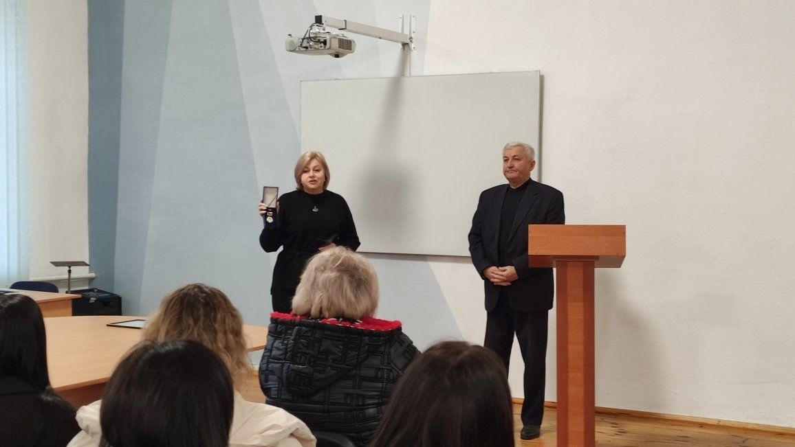 Миколу Лопату нагородили нагрудним знаком "За вагомий внесок у розвиток професійної освіти України"