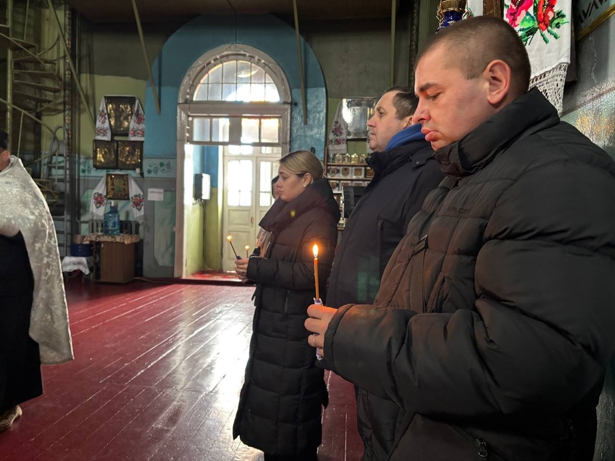 На прощанні з 24-річним командиром Денисом Лешкевичем у Переяславі було півтора десятка людей