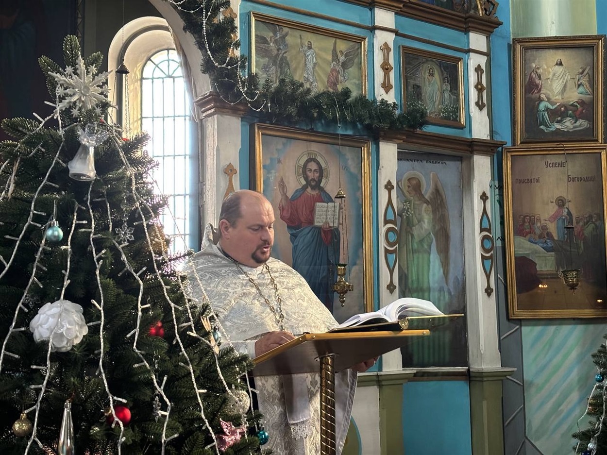 На прощанні з 24-річним командиром Денисом Лешкевичем у Переяславі було півтора десятка людей