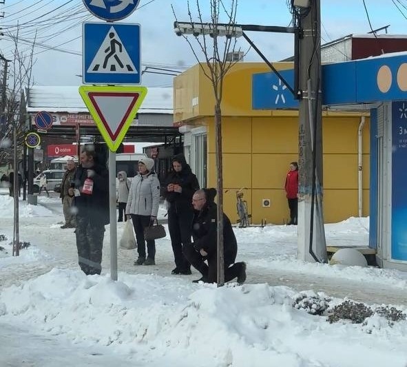 На прощанні з 24-річним командиром Денисом Лешкевичем у Переяславі було півтора десятка людей