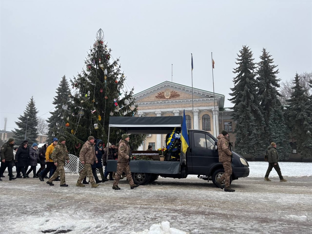 У Переяславі попрощалися із Героєм Вадимом Білером – воїном, який понад три роки боронив Україну