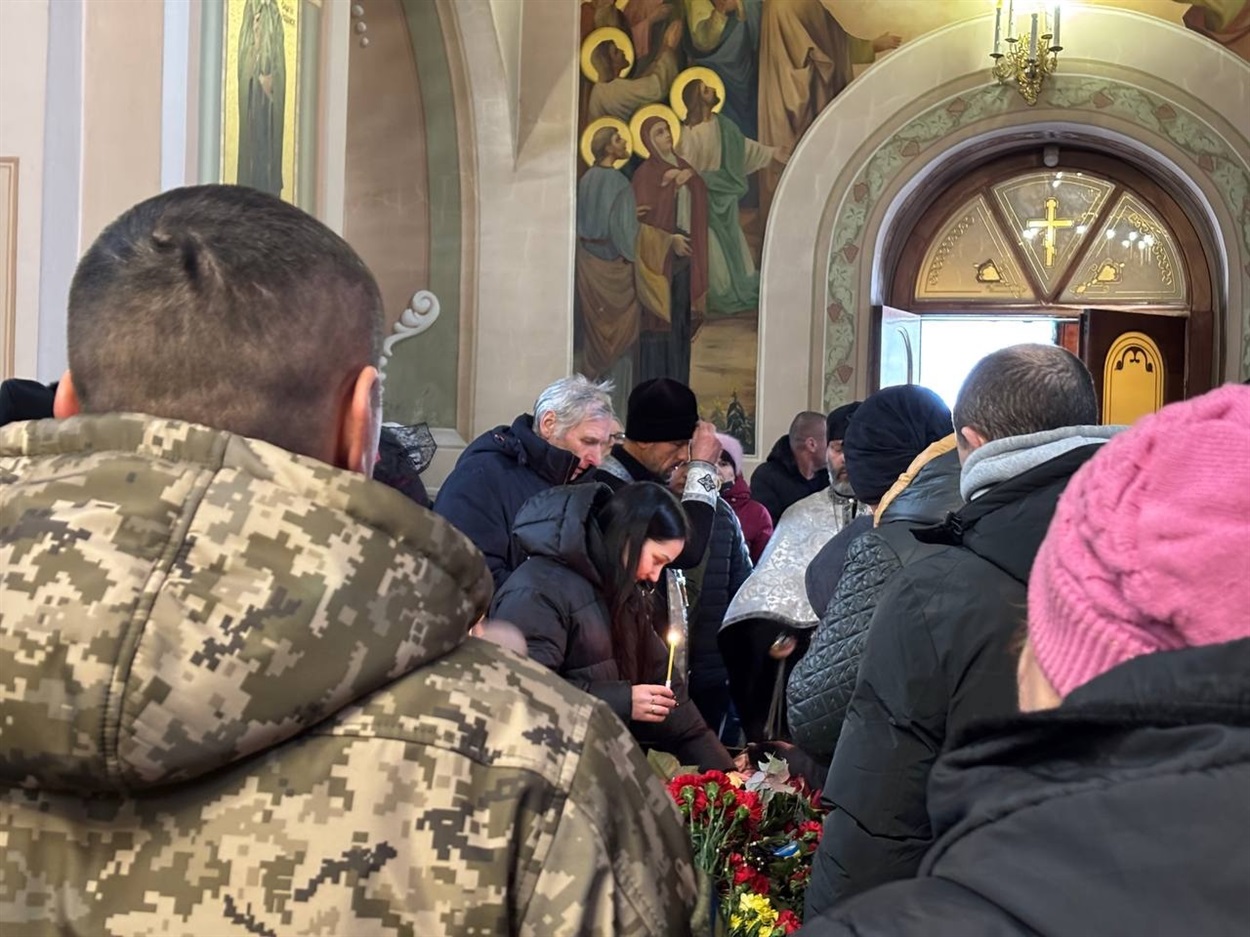 У Переяславі попрощалися із солдатом Третього армійського корпусу Віталієм «Дядьою» Романом