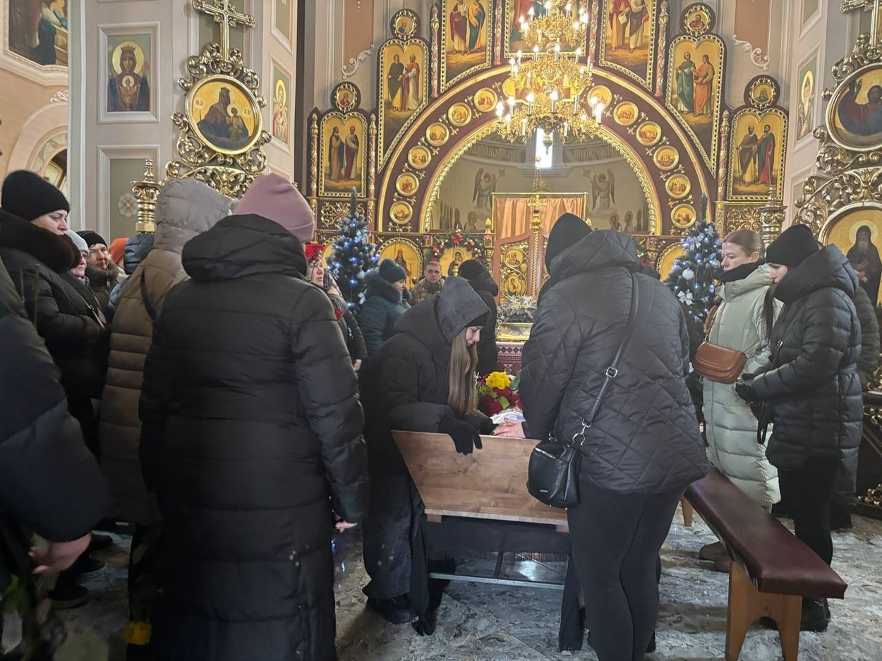 У Переяславі попрощалися із солдатом Третього армійського корпусу Віталієм «Дядьою» Романом