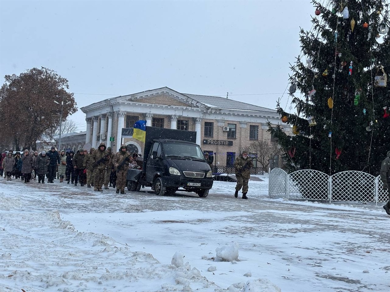 У Переяславі попрощалися із солдатом Третього армійського корпусу Віталієм «Дядьою» Романом