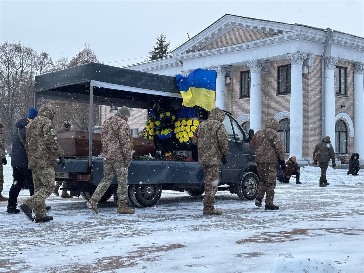 У Переяславі попрощалися із солдатом Третього армійського корпусу Віталієм «Дядьою» Романом