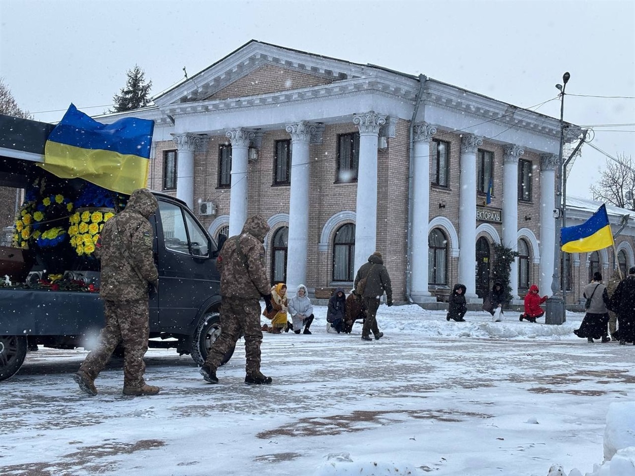 У Переяславі попрощалися із солдатом Третього армійського корпусу Віталієм «Дядьою» Романом