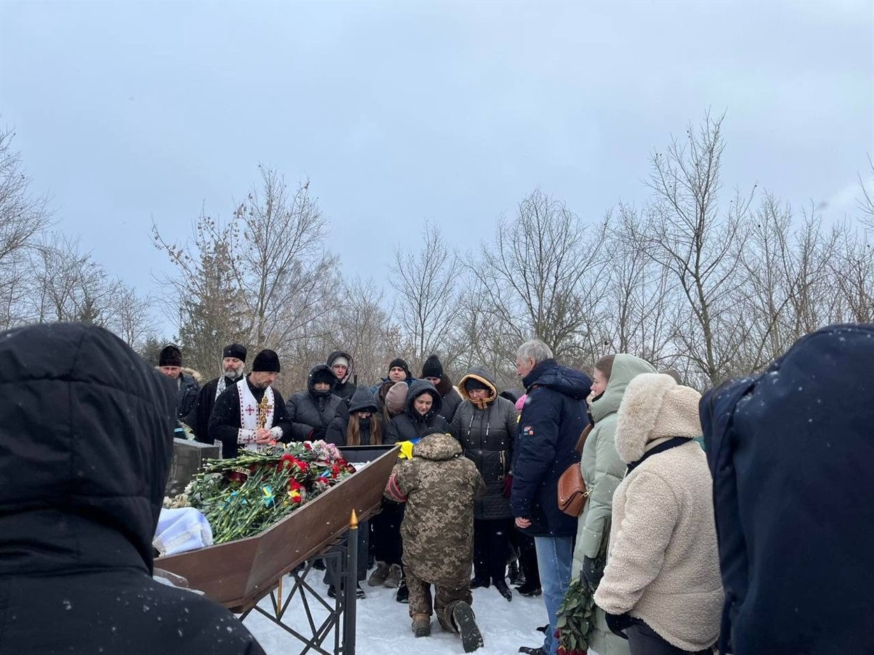 У Переяславі попрощалися із солдатом Третього армійського корпусу Віталієм «Дядьою» Романом