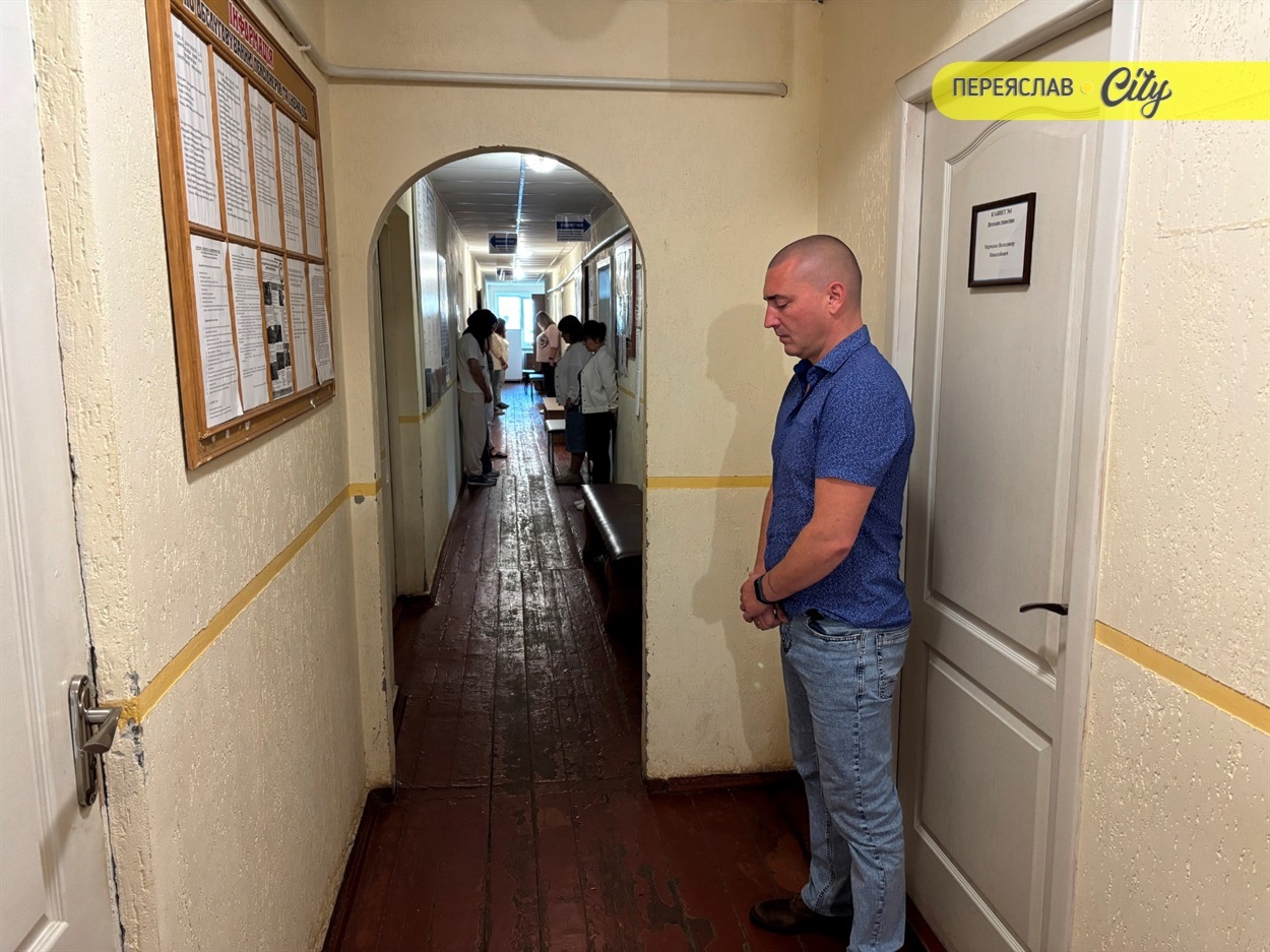 Хвилину мовчання почали регулярно проводити і працівники управління соціального захисту населення міськради 