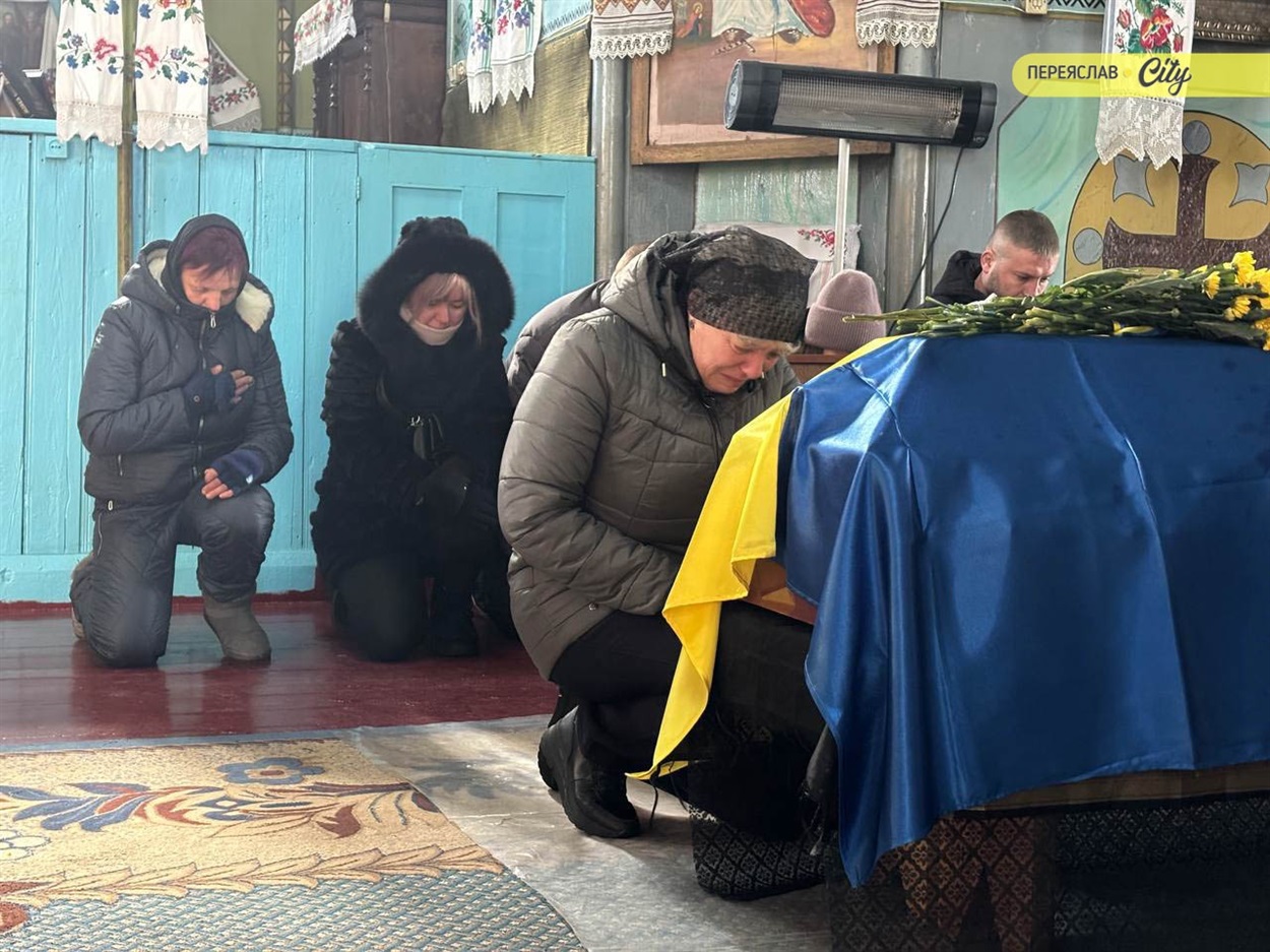 У Переяславі попрощалися з Героєм Євгеном Брижевським, без батька залишилася однорічна донька