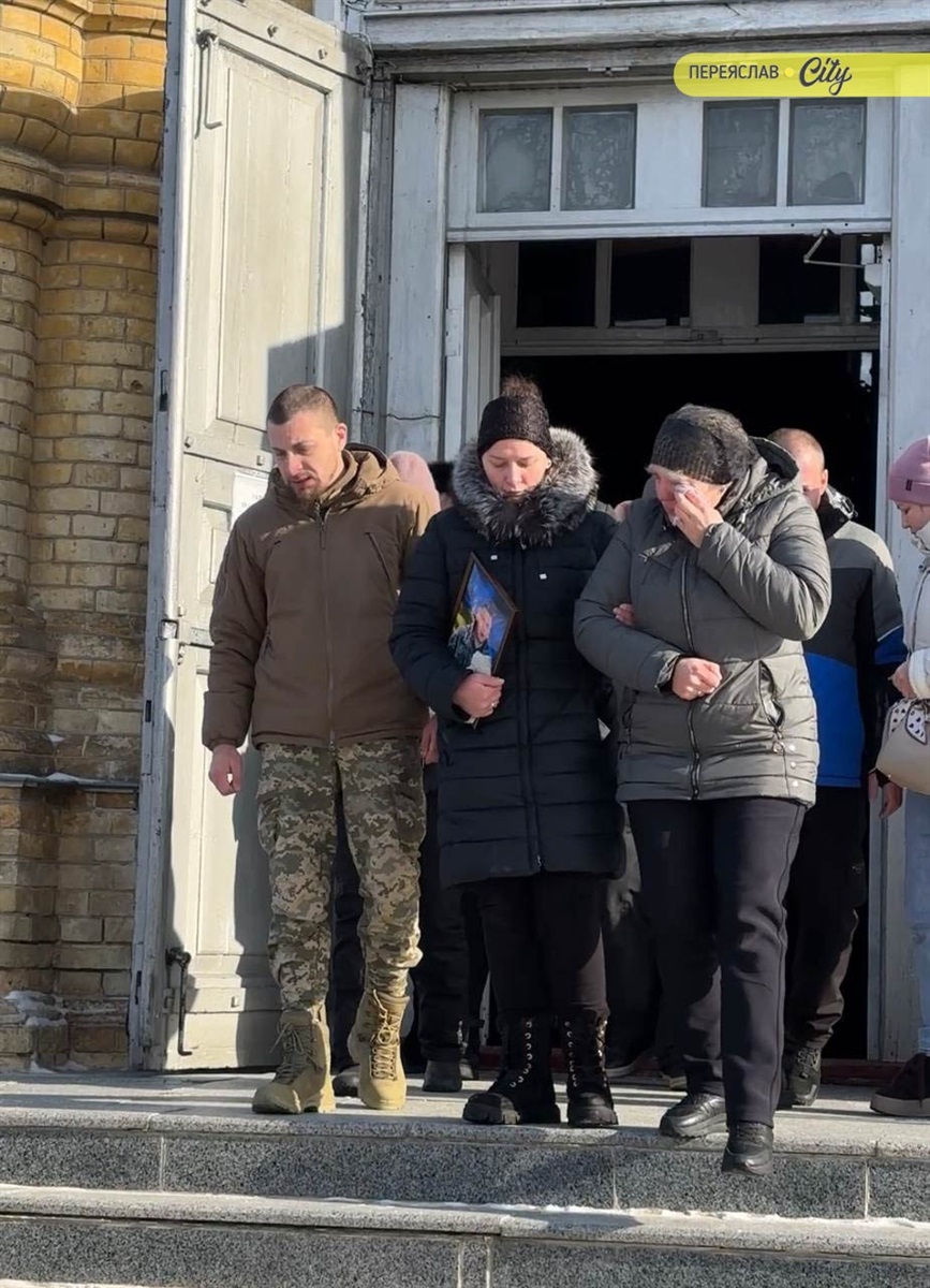 У Переяславі попрощалися з Героєм Євгеном Брижевським, без батька залишилася однорічна донька