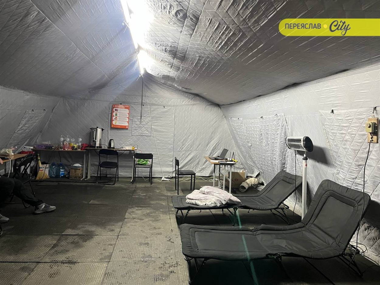 У Переяславі тривалий блекаут, мобільний пункт незламності прибрали, на нього спалили 2,2 т палива