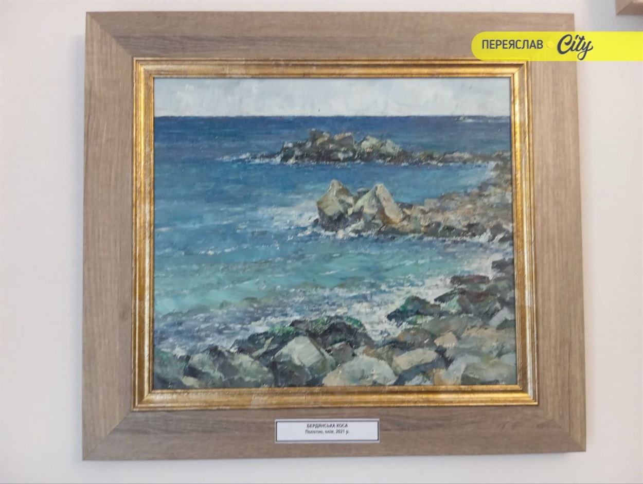 У залі музею в Переяславі виставили картини художника-реставратора Григорія Єгорова