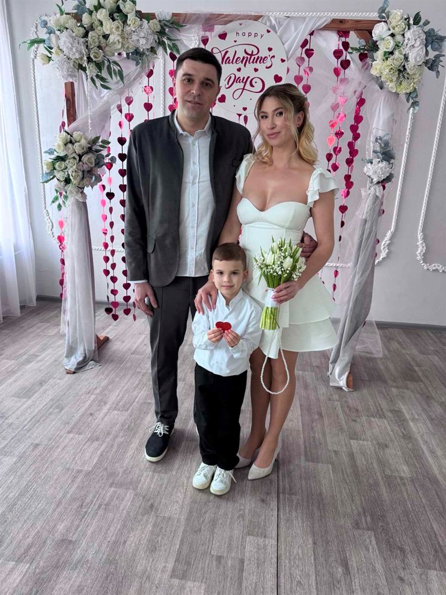 Молоде подружжя Роман Кривенко та Марина Бойко