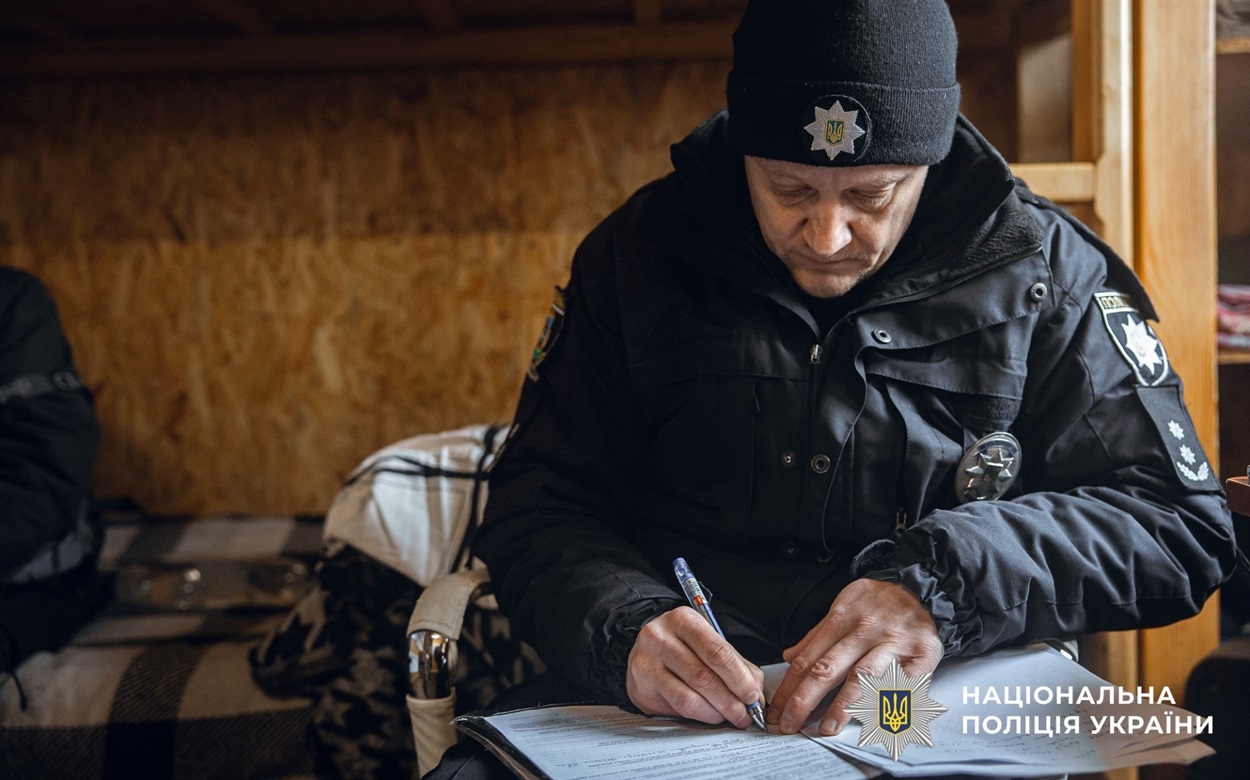 Рабська праця замість реабілітації: на Київщині викрили групу, що незаконно утримувала 58 людей