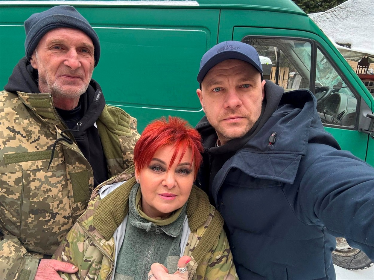 Волонтерка Інна Марченко збирає на ремонт авто, яке їздить на передову: хто ще потребує допомоги