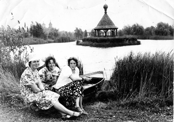 80 років відзначає Зоя Гончарук – художниця та багаторічна працівниця НІЕЗ "Переяслав"