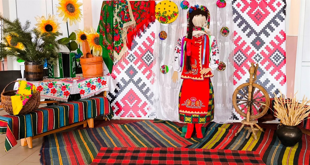 У Ковалинському будинку культури створилася дружна волонтерська команда підтримки і взаємодопомоги 