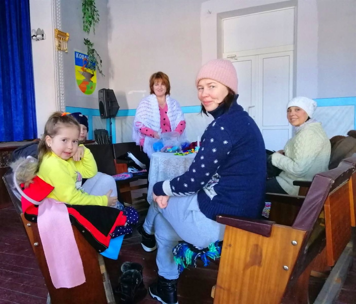 У Ковалинському будинку культури створилася дружна волонтерська команда підтримки і взаємодопомоги 