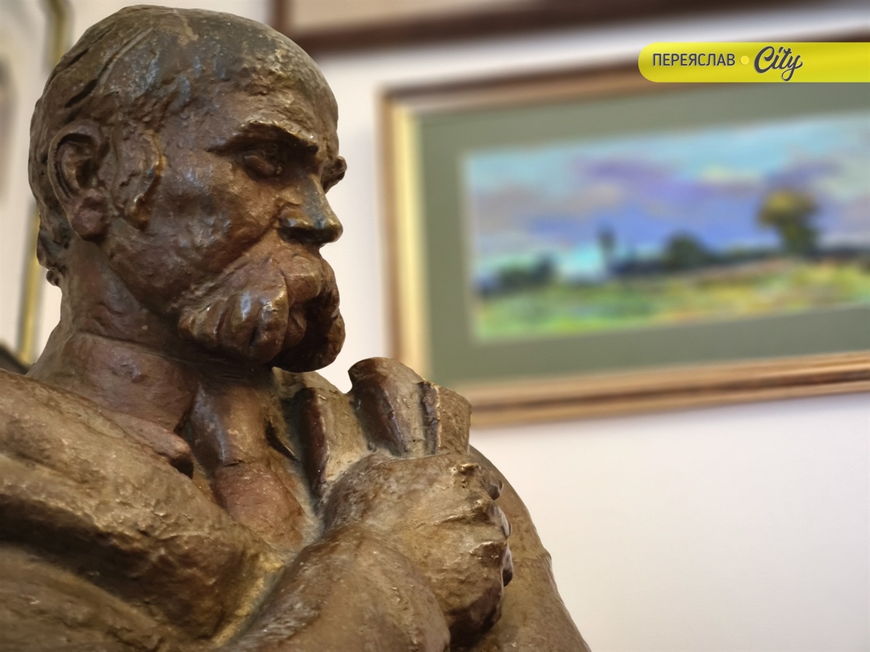 У Переяславі відкрили виставку картин художника Романа Мотузка: його «Погляд» на творчість Кобзаря