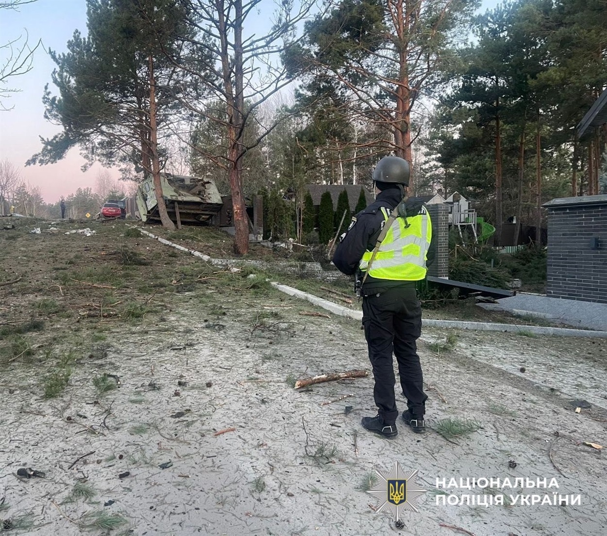 На Київщині внаслідок ворожої атаки 14 березня попередньо загинули четверо людей, десятки поранених
