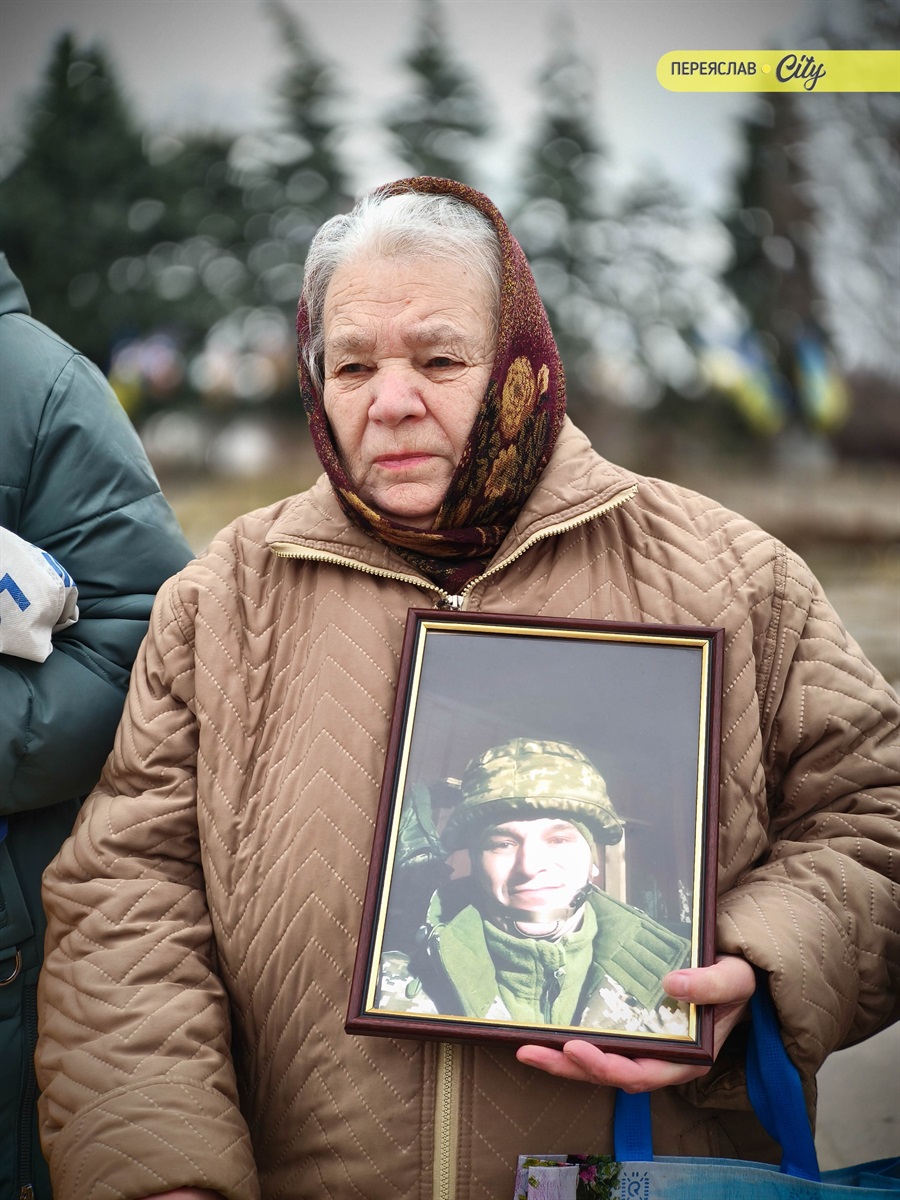 ​ ​​​​Хвилина мовчання та мовчазна акція нагадування родин зниклих безвісти, полонених та загиблих захисників. Переяслав, 21 березня 2026 р.​​​​ ​