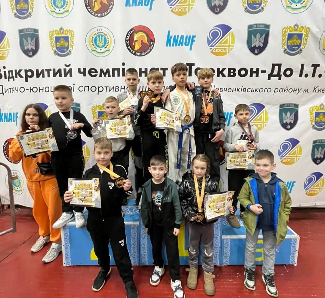Переяславські спортсмени СК «АКУЛА» здобули 18 медалей на чемпіонаті з таеквон-до ІТФ у Києві