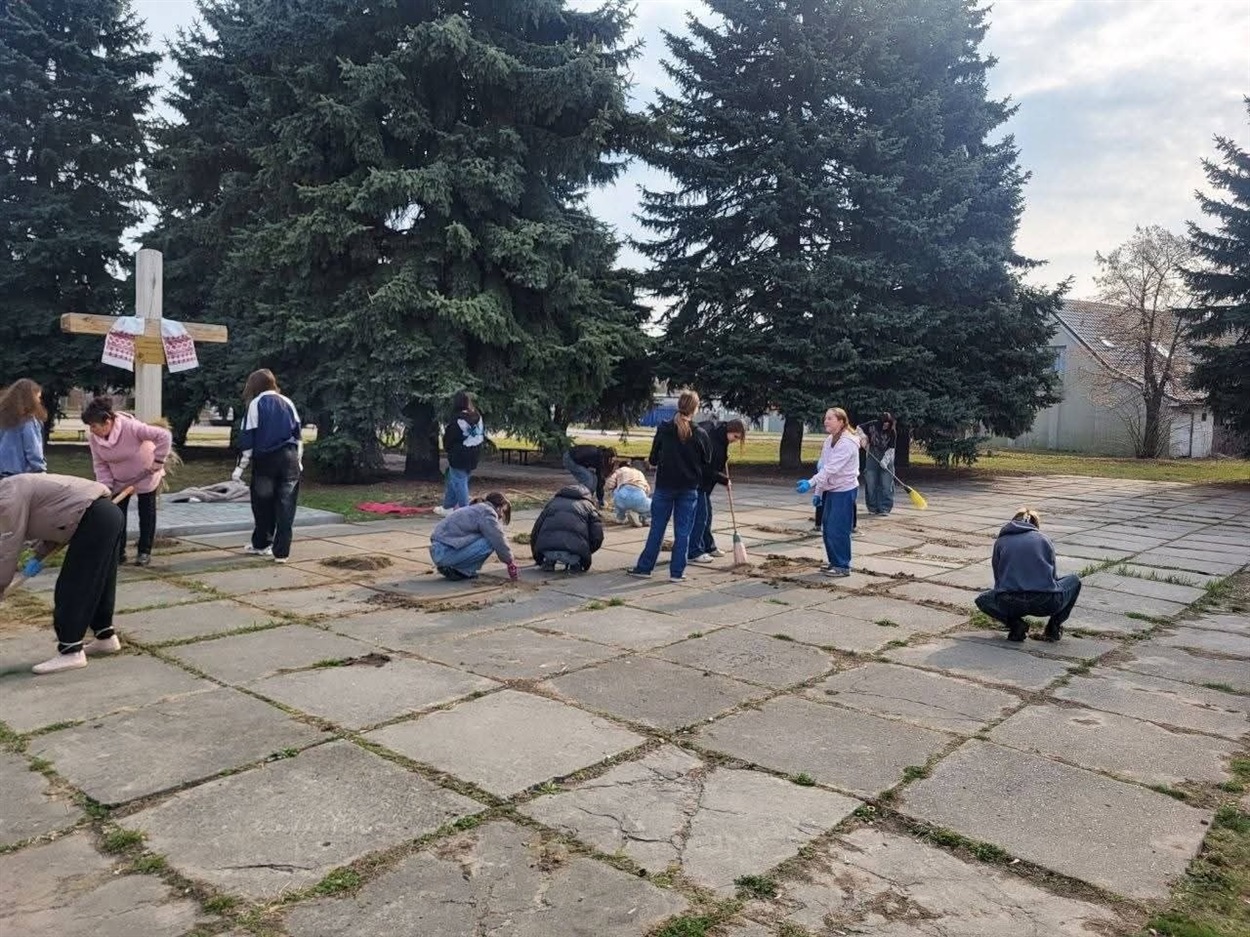 Це проєкт для всіх: як родини зниклих безвісти воїнів готують відкриття "Дерева надії" в Переяславі