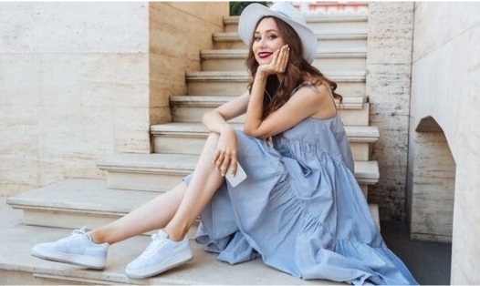 кросівки жіночі весна