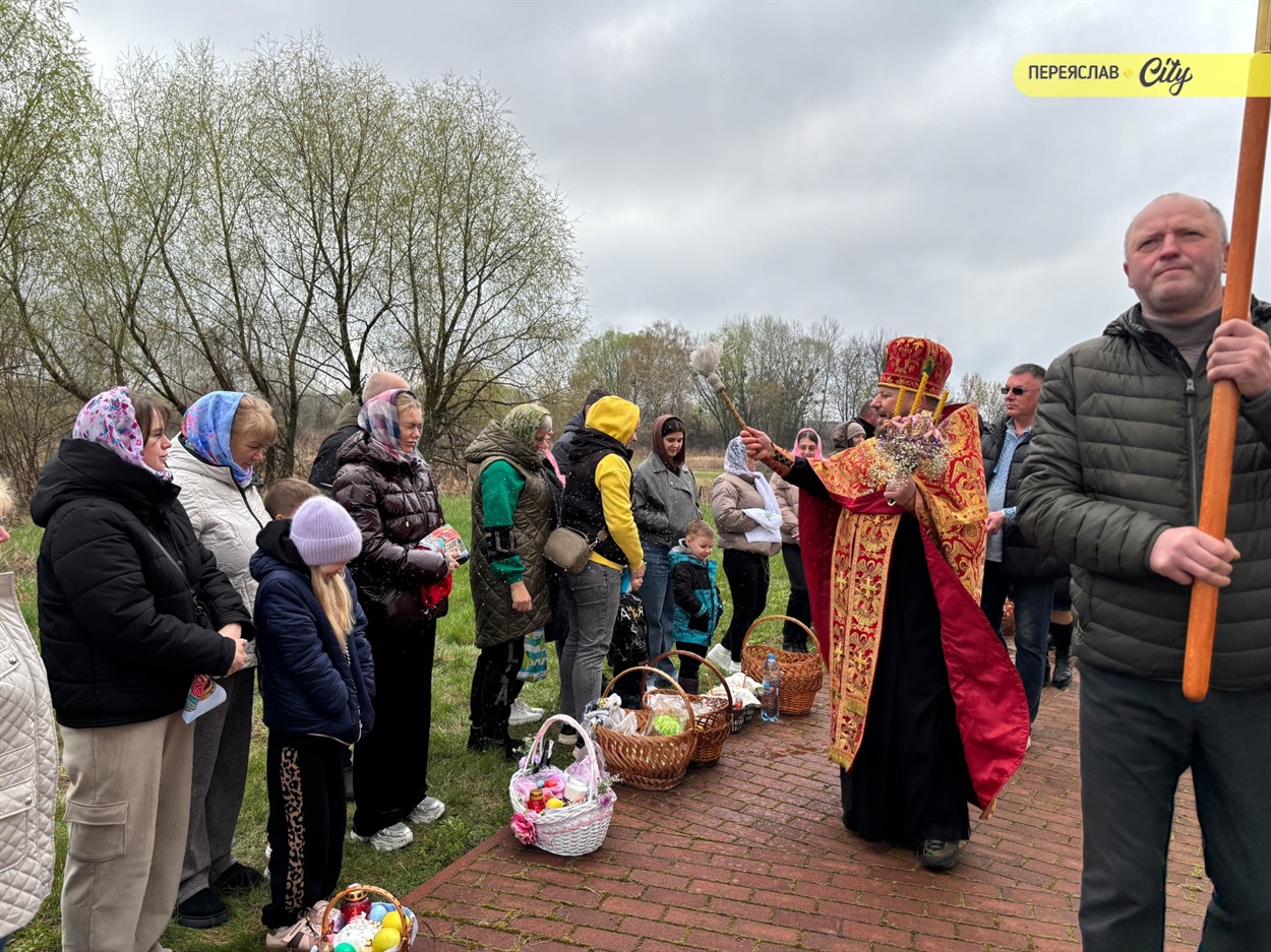 Як у храмі Святого великомученика Георгія Побідоносця в Переяславі зустріли Великдень ФОТО