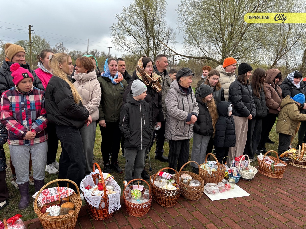 Як у храмі Святого великомученика Георгія Побідоносця в Переяславі зустріли Великдень ФОТО