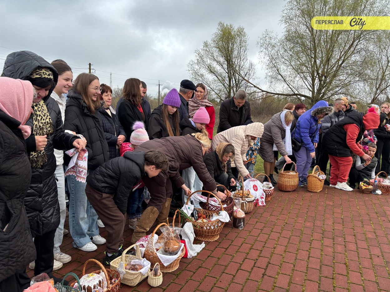 Як у храмі Святого великомученика Георгія Побідоносця в Переяславі зустріли Великдень ФОТО
