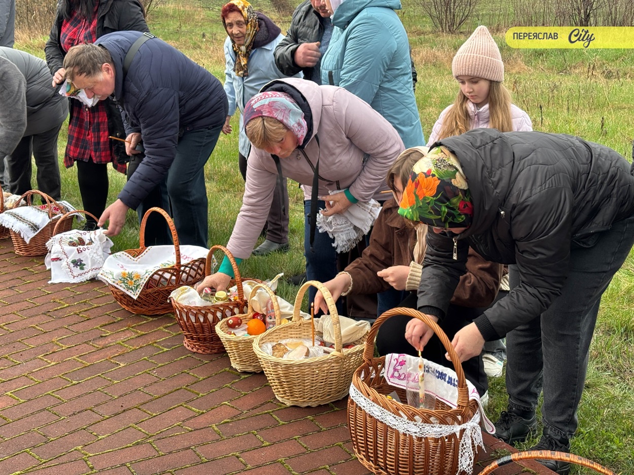 Як у храмі Святого великомученика Георгія Побідоносця в Переяславі зустріли Великдень ФОТО