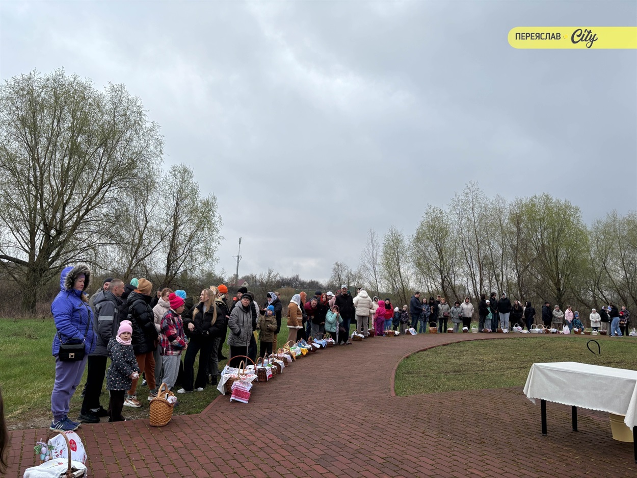 Як у храмі Святого великомученика Георгія Побідоносця в Переяславі зустріли Великдень ФОТО