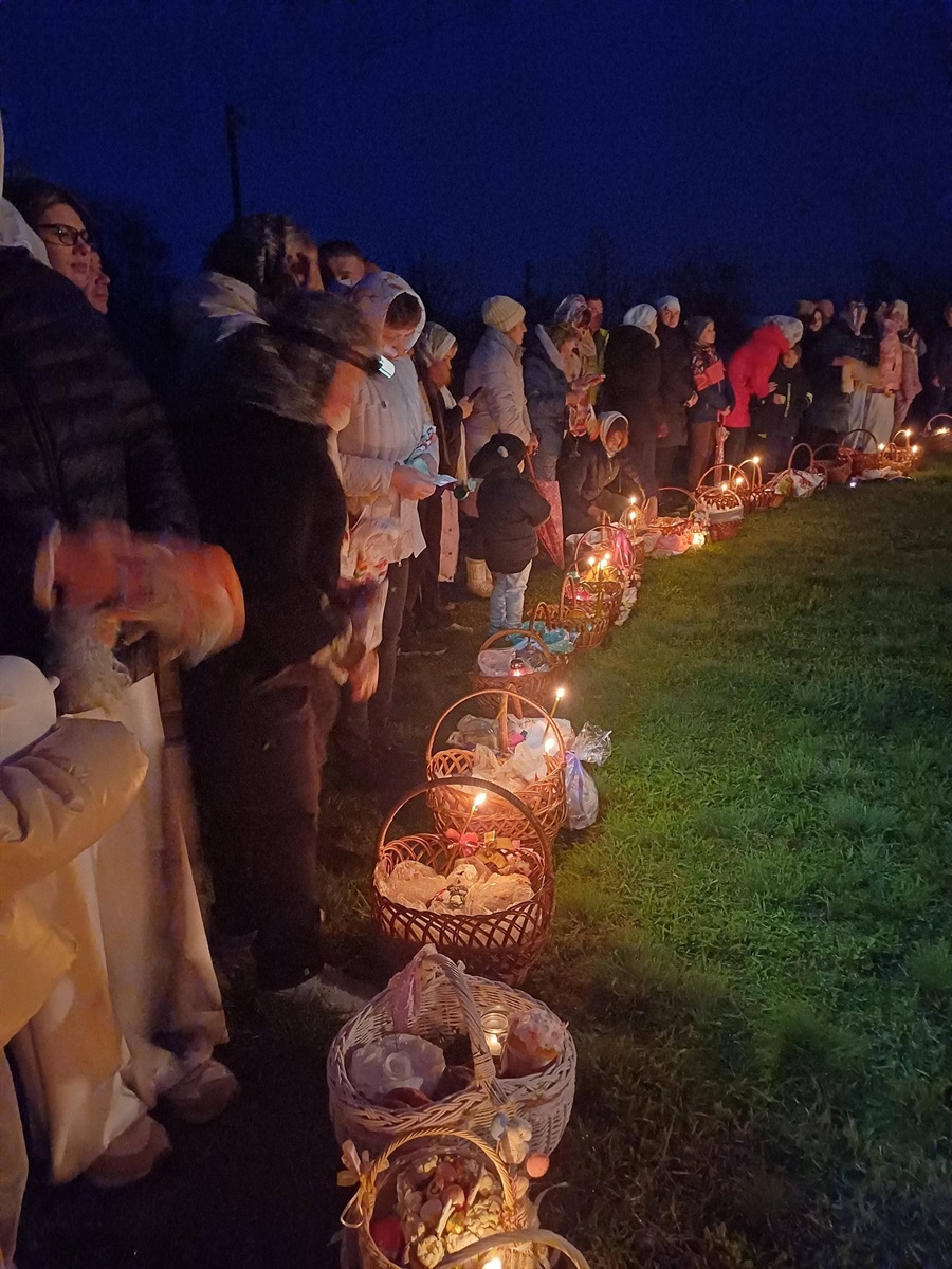 Як освячували великодні кошики на Переяславщині ФОТО