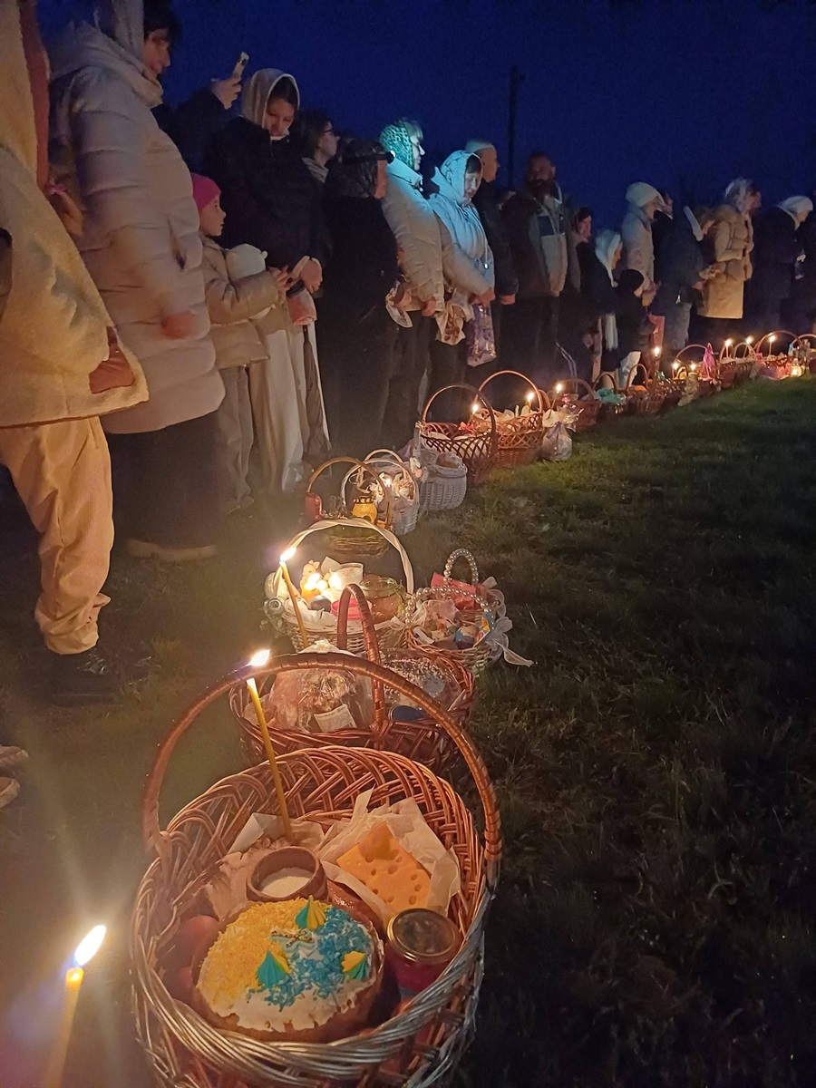 Як освячували великодні кошики на Переяславщині ФОТО