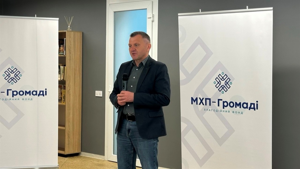 На публічний звіт підприємств компанії МХП в Мирному запросили представників усіх партнерських громад, було живе спілкування 