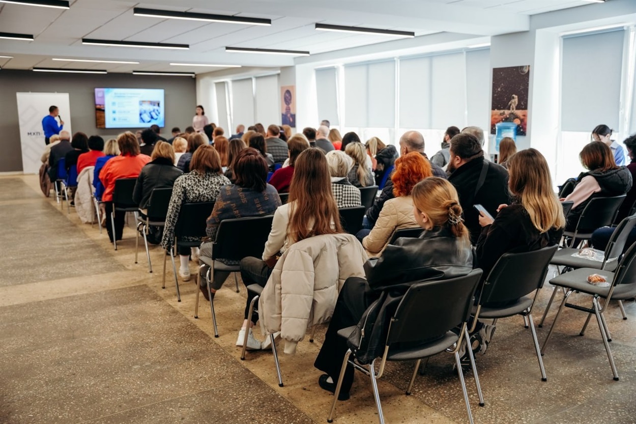 На публічний звіт підприємств компанії МХП в Мирному запросили представників усіх партнерських громад