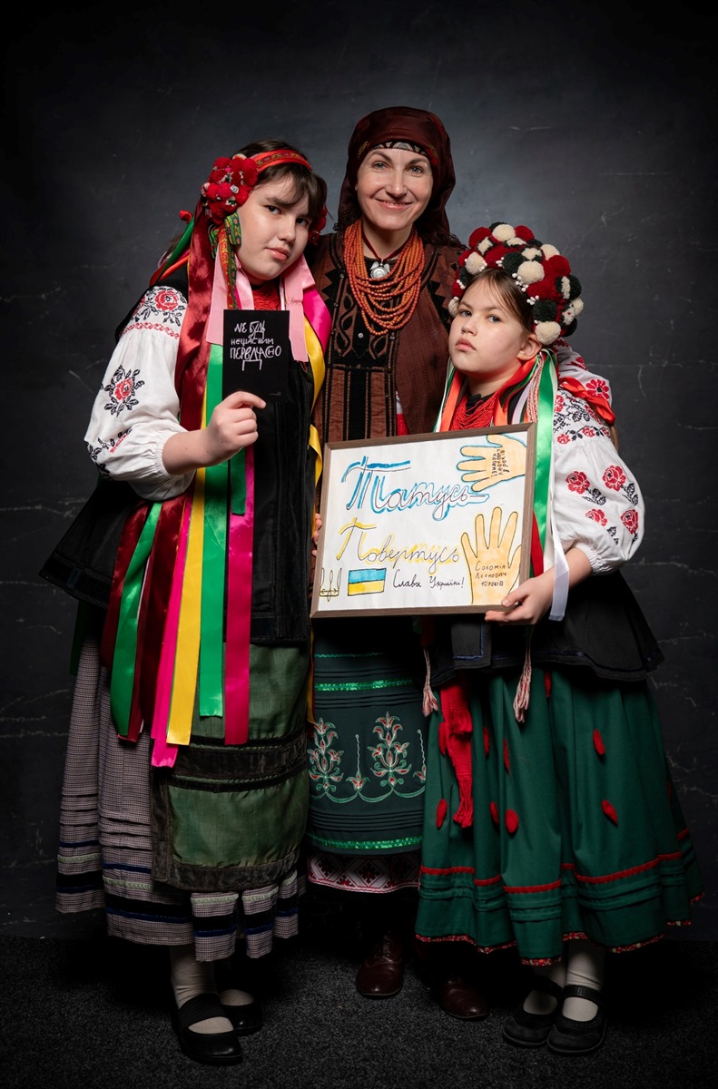 Як переяславки стали учасницями фотопроєкту «Горизонти надії» про жінок, які чекають і борються