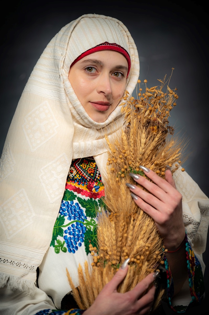 Як переяславки стали учасницями фотопроєкту «Горизонти надії» про жінок, які чекають і борються