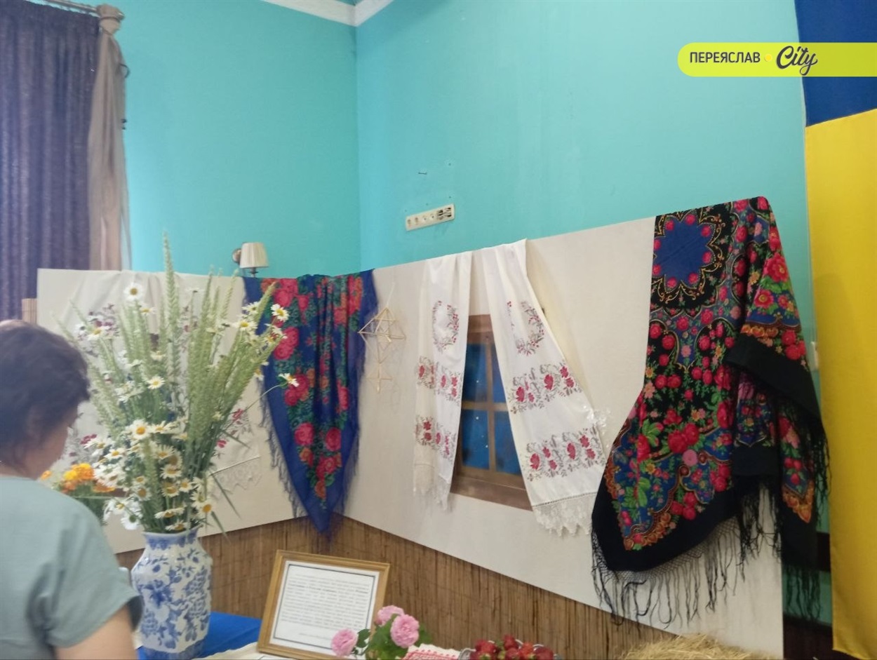 У Переяславі вшанували пам'ять Олени Юзвікової, яка створювала музеї разом із Михайлом Сікорським