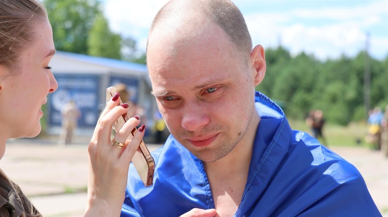 З російського полону повернули ще 160 українських Захисників: відбувся 76-й обмін