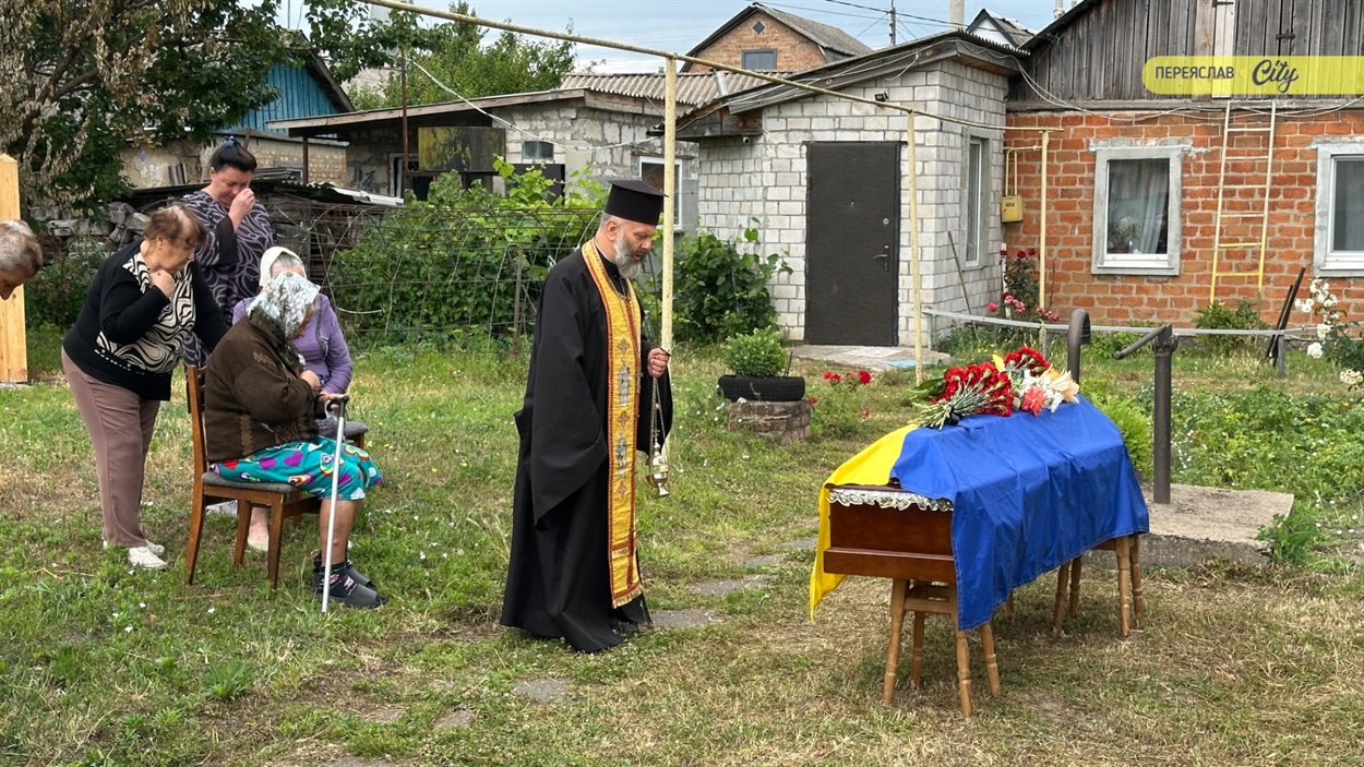 У Переяславі попрощалися зі стрільцем-снайпером 95 бригади Іваном Кобзєвим, який загинув на Курщині