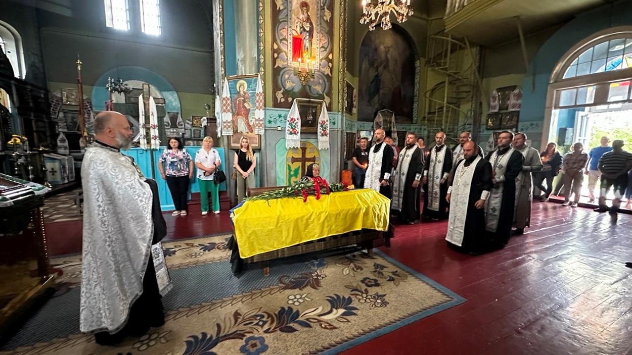 У Переяславі попрощалися зі стрільцем-снайпером 95 бригади Іваном Кобзєвим, який загинув на Курщині