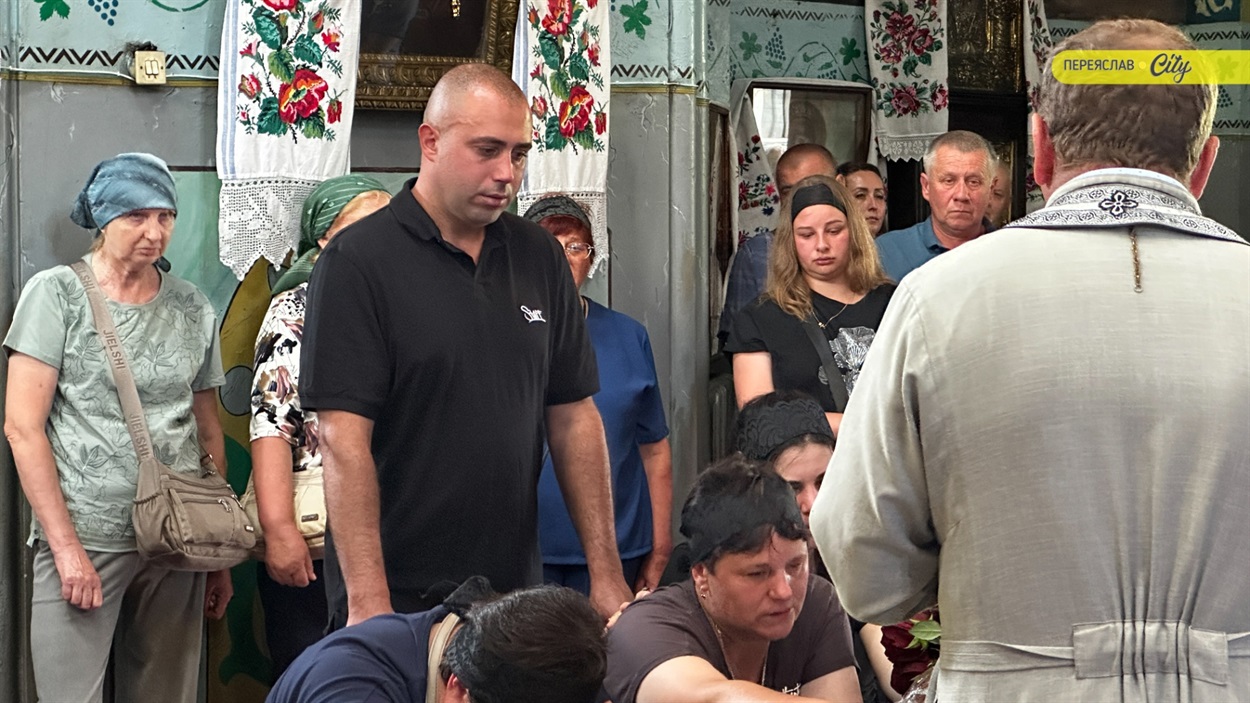 Переяславщина попрощалася з Героєм Олександром Фесенком, він все життя вирощував хліб
