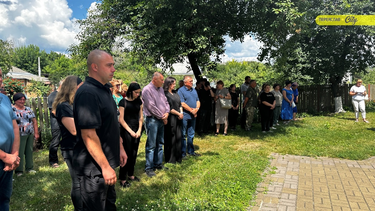 Переяславщина попрощалася з Героєм Олександром Фесенком, він все життя вирощував хліб