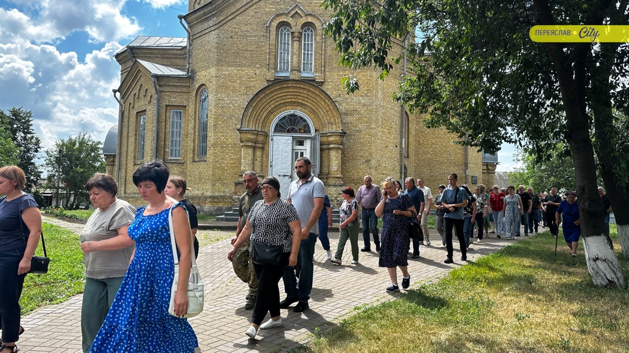 Переяславщина попрощалася з Героєм Олександром Фесенком, він все життя вирощував хліб