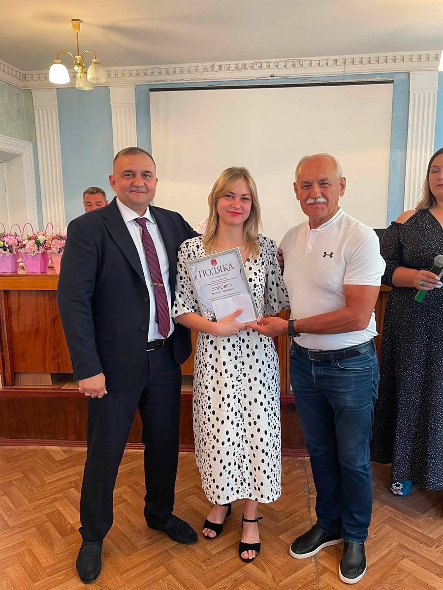 Медичних працівників Переяславщини привітали з професійним святом та відзначили грамотами і подяками