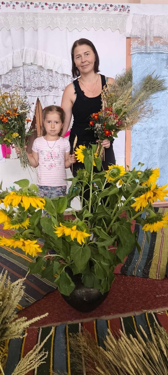 У Будинку культури села Ковалин напередодні свята провели майстер-клас із виготовлення маковійчиків