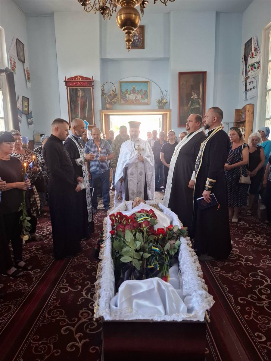 "Борсук" найперше рятував побратимів": на Переяславщині попрощалися з Героєм Григорієм Ребченком
