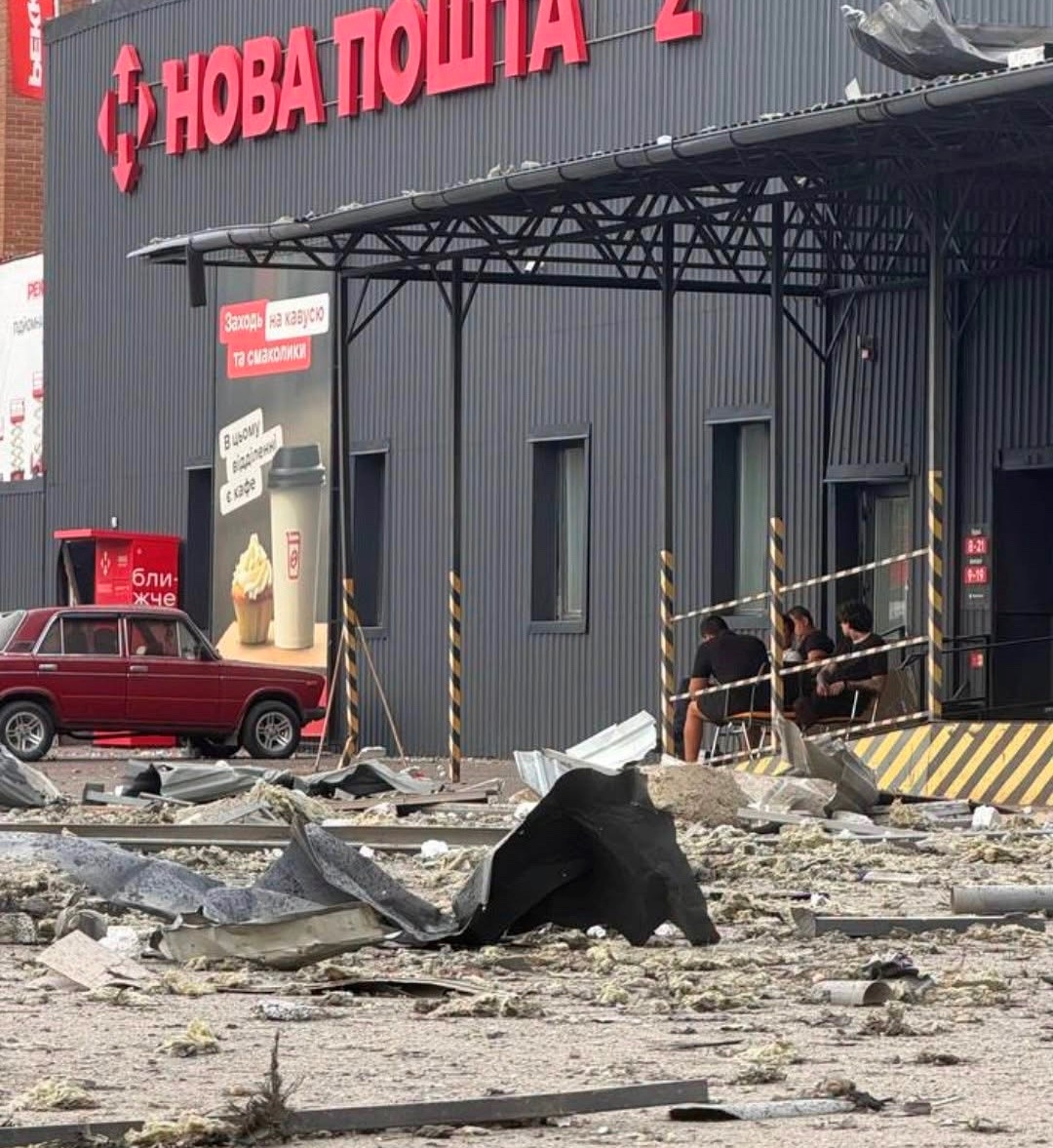 На Київщині внаслідок ворожого обстрілу загинули люди, зруйновано склади та виробництва